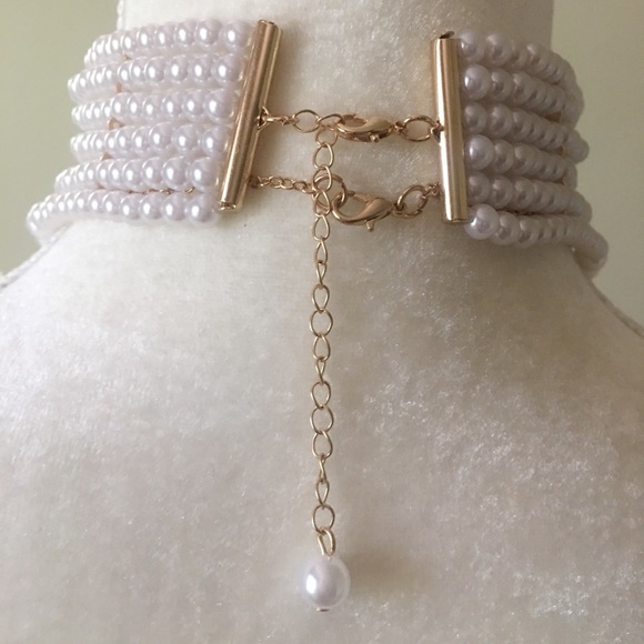 Queen Bee Pearl Choker✨✨ - Picture 3 of 3